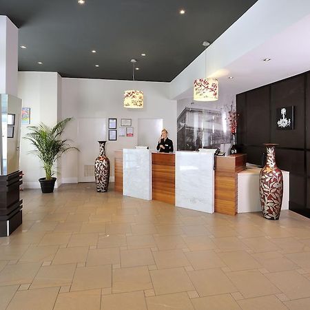 Metro Hotel Ipswich International Esterno foto