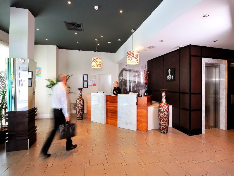 Metro Hotel Ipswich International Esterno foto
